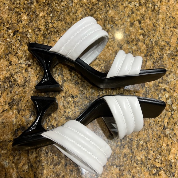 TORGEIS New York Size  10 - Picture 13 of 13